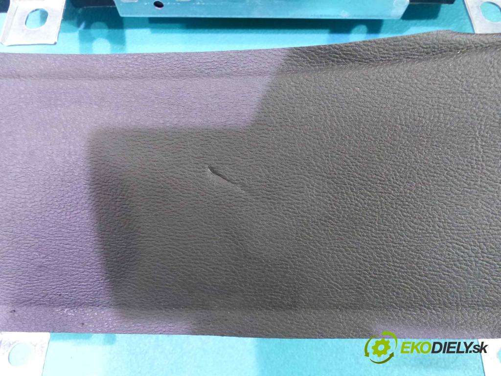 Alfa romeo 159 2.4 JTDM manual 154 kW 2387 cm3  palubovka -