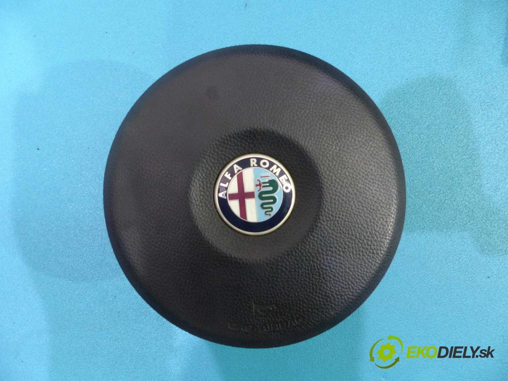 Alfa romeo 159 2.4 JTDM manual 154 kW 2387 cm3  palubovka -