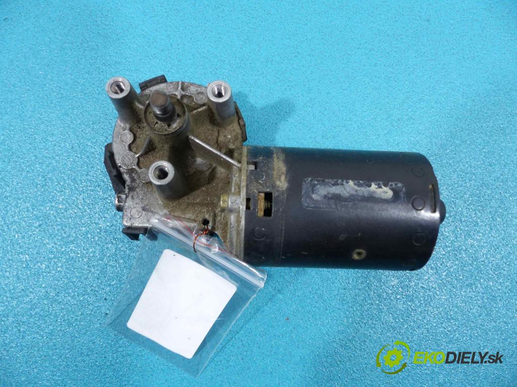 Audi 80 B4 1991-1994 2.0 8V - 116 hp manual 85 kW 1984 cm3  motor stěračů přední část 0390241097