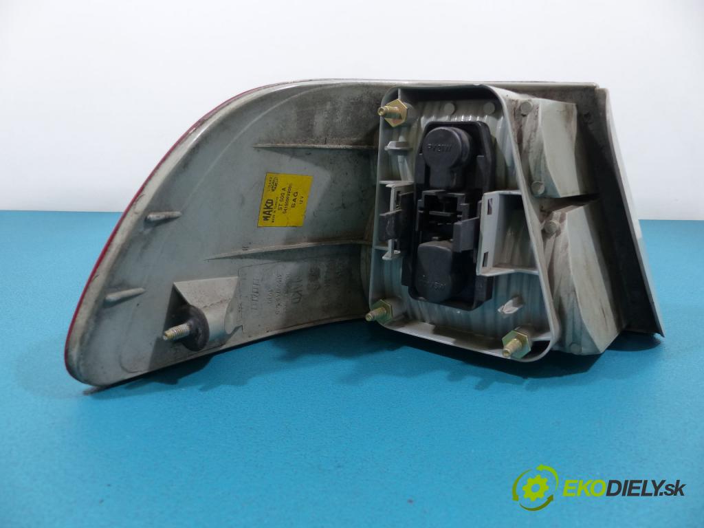 Fiat Albea 1.2 16V - 80 HP manual 59 kW 1242 cm3  Svetlo zad pravá  (Ostatné)
