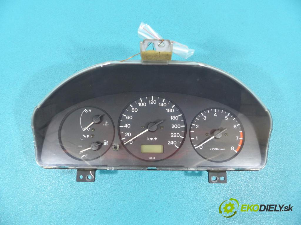 Mazda 626 1.8 16V - 90 HP manual 66 kW 1840 cm3  Prístrojovka  (Prístrojové dosky, displeje)