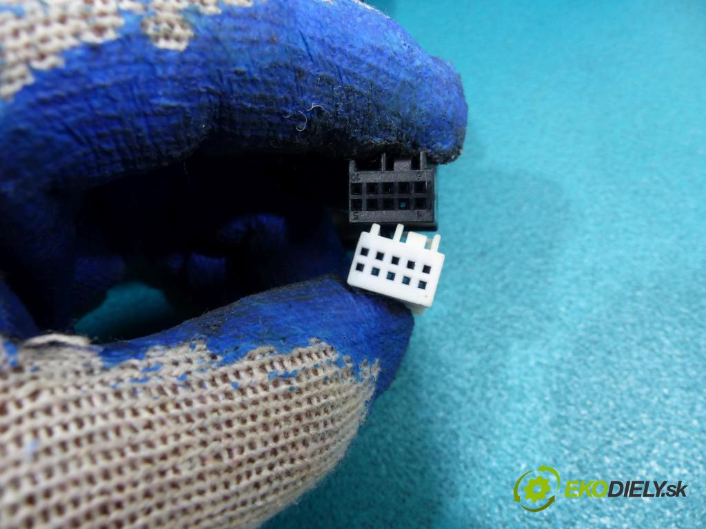 Mercedes CLS C219 2004-2010 3.0 CDI 224 hp automatic 165 kW 2987 cm3  zpětné zrcátko levé