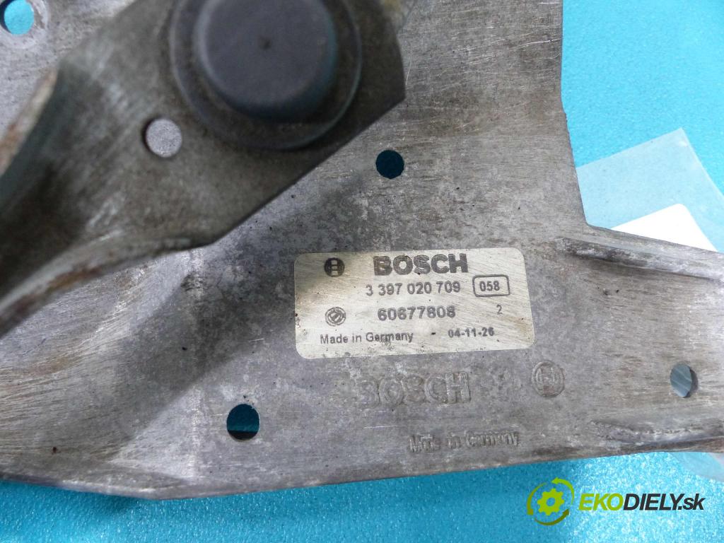 Lancia Thesis 2.4 JTD 175 hp automatic 129 kW 2387 cm3  mechanismus stěračů 3397020709