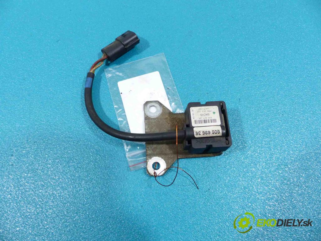 Lancia Thesis 2.4 JTD 175 hp automatic 129 kW 2387 cm3  snímač 60667125