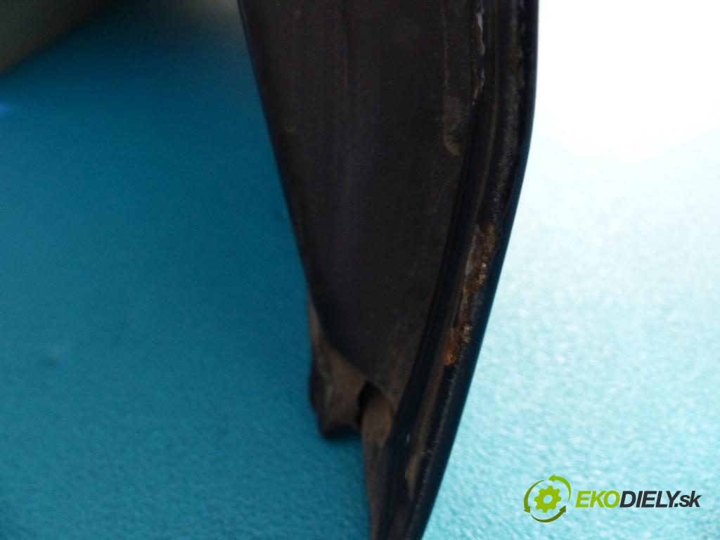 Mercedes CLS C219 2004-2010 3.0 CDI 224 hp automatic 165 kW 2987 cm3  dveře přední část pravé