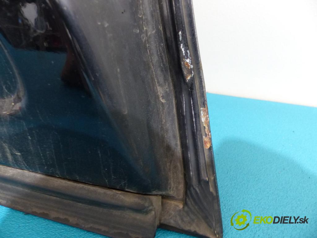Mercedes CLS C219 2004-2010 3.0 CDI 224 hp automatic 165 kW 2987 cm3  dveře přední část pravé