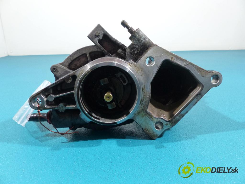 Ford Transit 2000-2006 2.0 TDCI 125 hp manual 92 kW 1998 cm3  pumpa vakuová XS7Q-2A451-BH