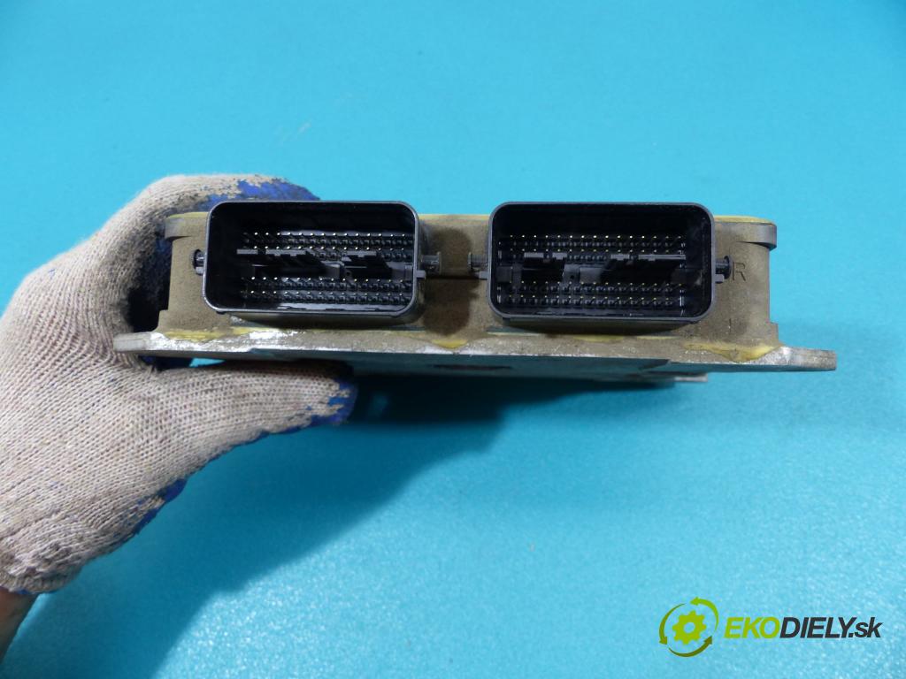 Mazda 3 I BK 2003-2009 2.0 16V - 150 hp automatic 110 kW 1999 cm3  jednotka řídící LF6818881D