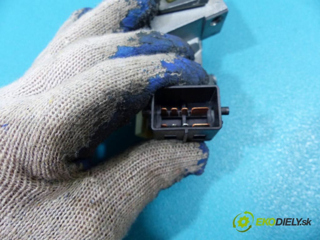 Mazda 3 I BK 2003-2009 2.0 16V - 150 hp automatic 110 kW 1999 cm3  jednotka řídící LF6818881D