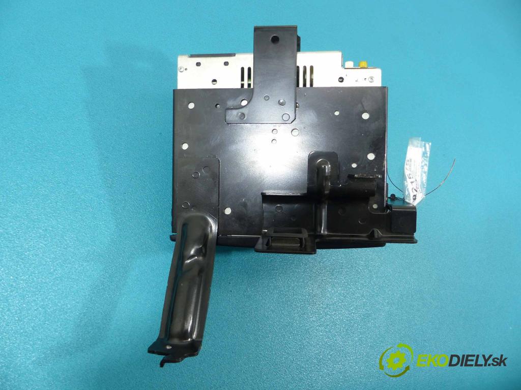 Renault Laguna III 2007-2015 2.0 DCI 131 HP manual 96 kW 1995 cm3  Navigácia 280600004R (GPS navigácie)