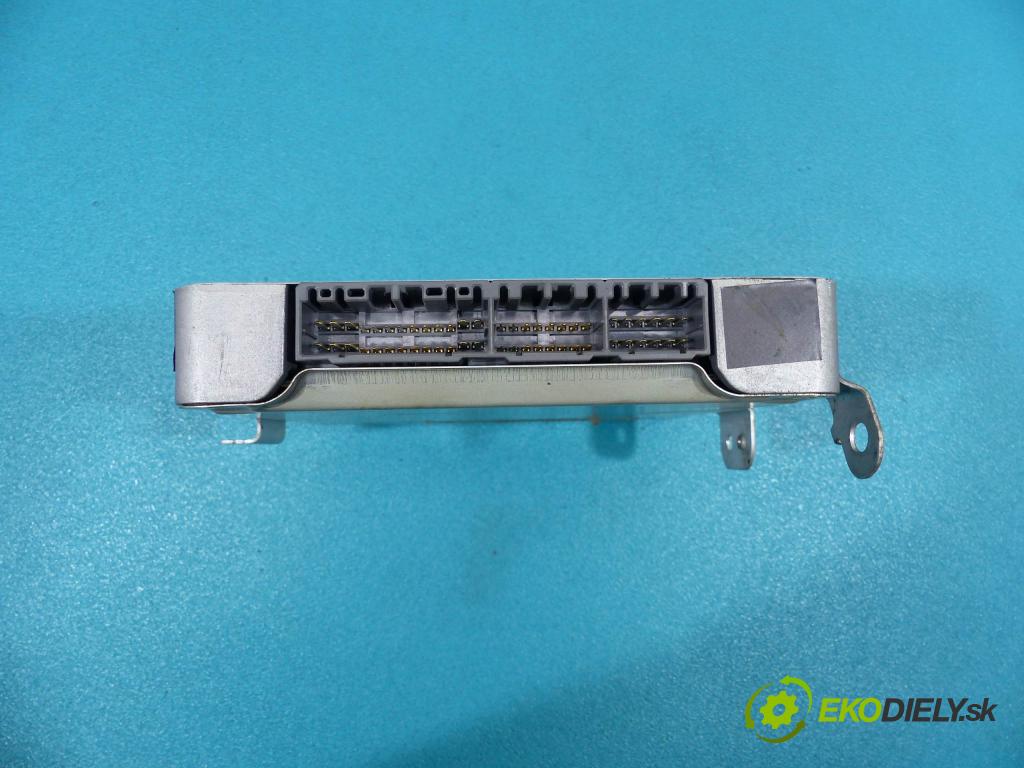 Toyota Corolla E10 1.6 16V - 103 HP manual 76 kW 1587 cm3  Jednotka riadiaca 89661-02170