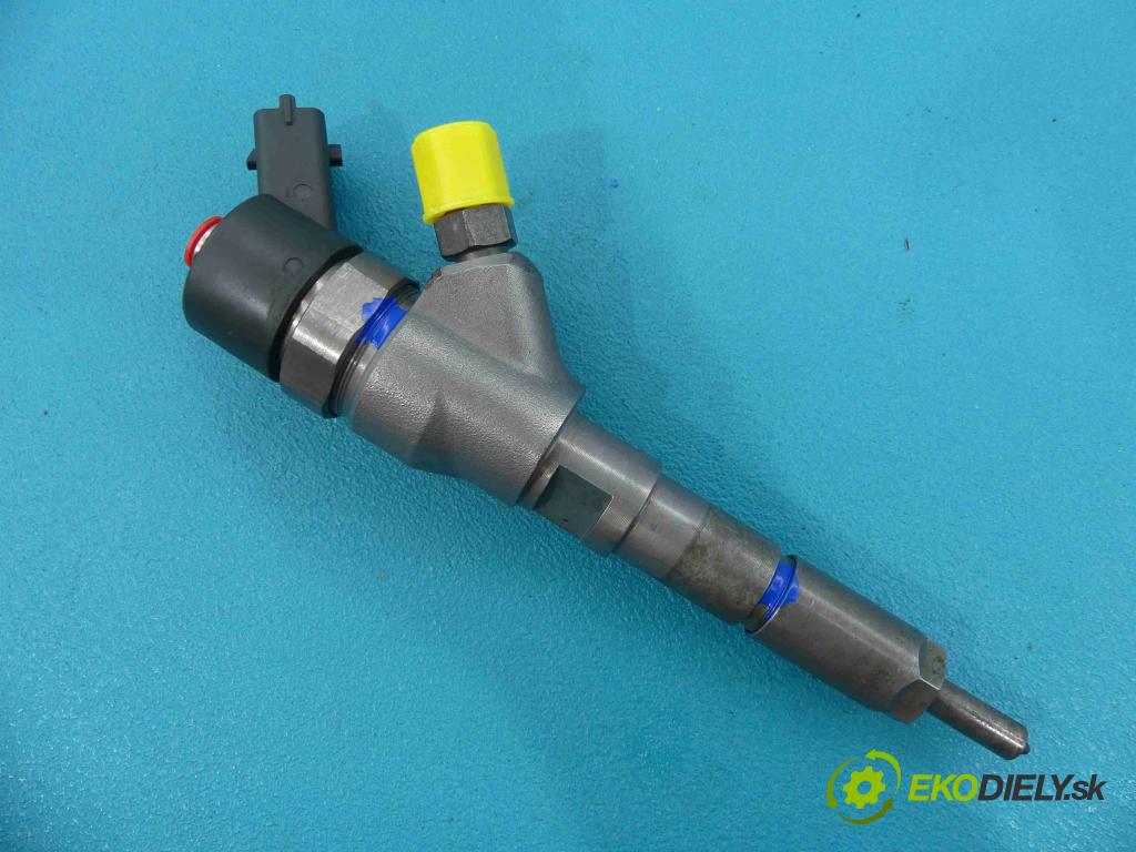 Peugeot 406 2.0 HDI 110 HP manual 81 kW 1997 cm3  vstrekovač 0445110008 (Vstrekovače)