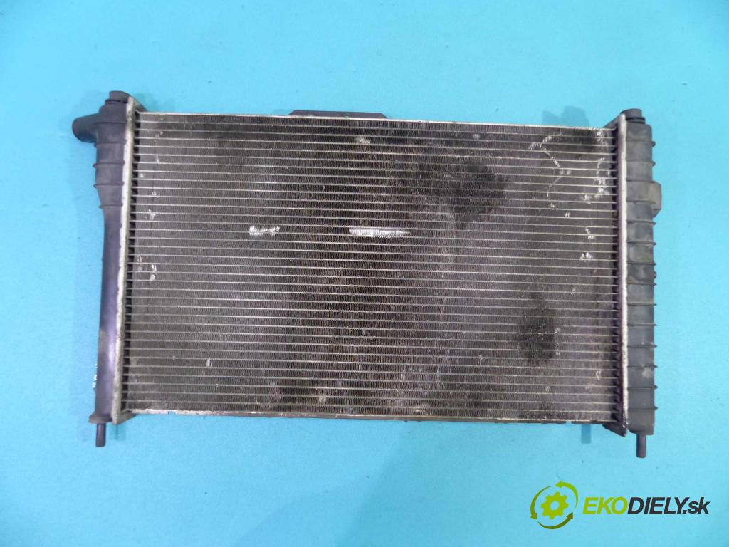 Daewoo Espero 2.0 8V - 105 hp manual 77 kW 1998 cm3  chladič  (Chladiče)