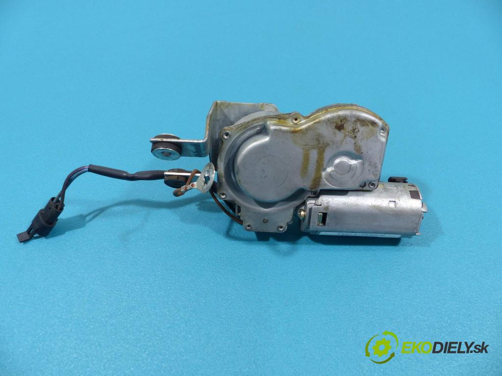 Opel Corsa B 1993-1999 1.4 8V - 60 hp manual 44 kW 1389 cm3  motor stěrače zadní část 90386268