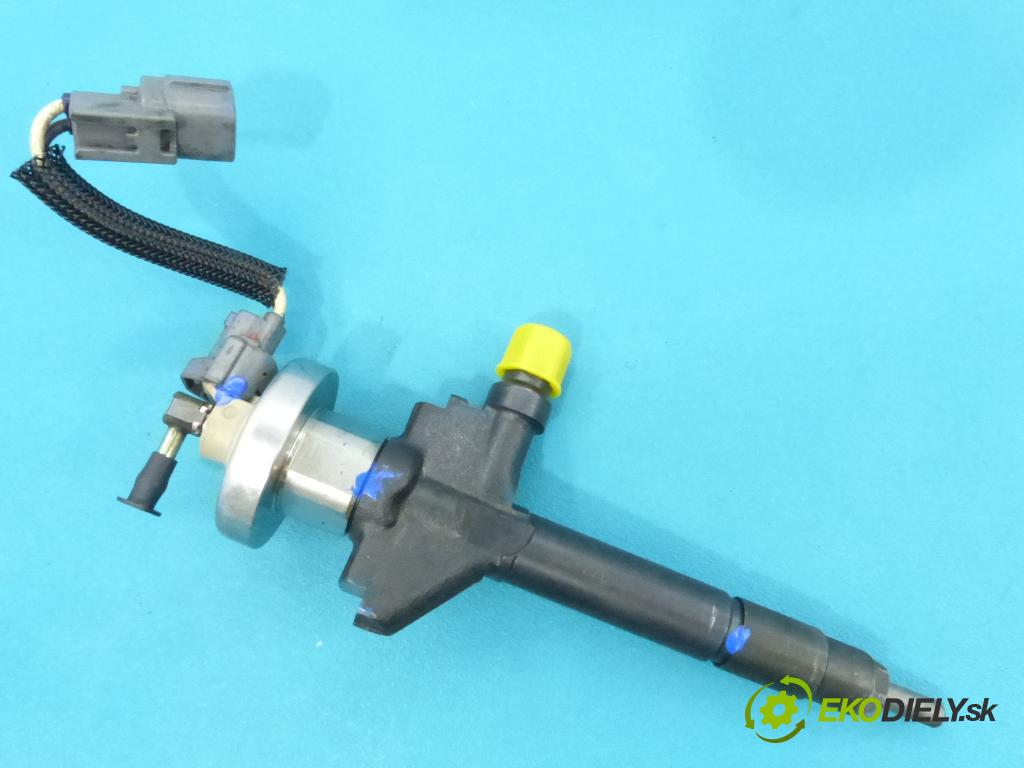 Mazda 6 I 2002-2007 2.0 citd 121 HP manual 89 kW 1998 cm3  vstrekovač 13H50A (Vstrekovače)