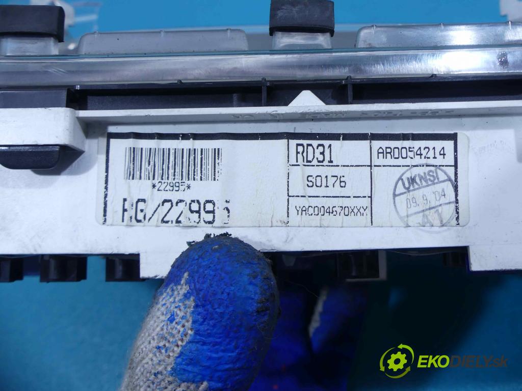 Rover 25 2.0 IDT 113 HP manual 83 kW 1994 cm3  Prístrojovka YAC004670XXX (Prístrojové dosky, displeje)