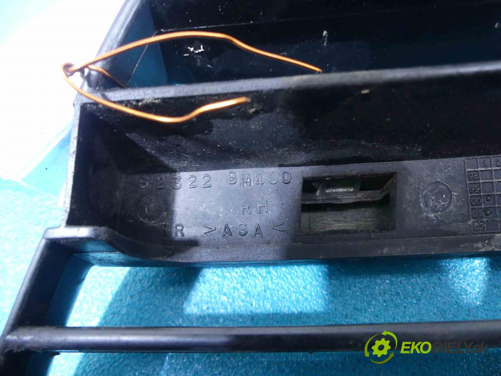 Nissan Almera N16 2000-2006 1.5 16V 90 HP manual 66 kW 1498 cm3  Mriežka 62322BM400