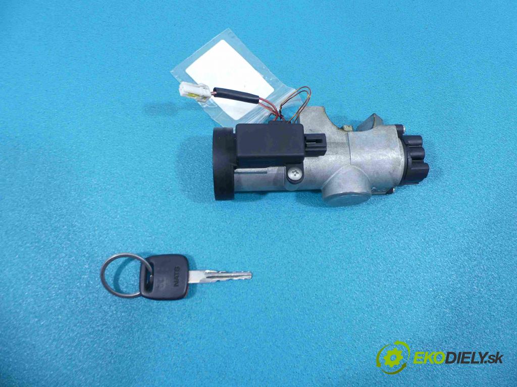 Nissan Primera P11 1996-2002 2.0 TD 90 hp manual 66 kW 1974 cm3  spínačka  (Spínací skříňky a klíče)