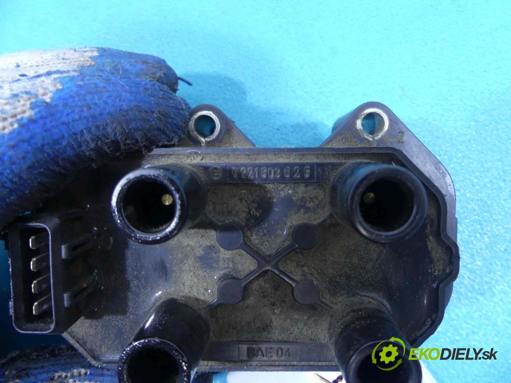 Citroen Saxo 1.1 8V - 60 HP manual 44 kW 1124 cm3  Cievka zapaľovacia 0221503025 (Zapaľovacie cievky, moduly)