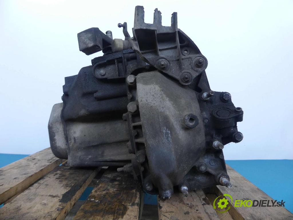 Citroen C5 2001-2008 2.0 HDI 109 HP manual 80 kW 2000 cm3  Prevodovka - manuálne 20LE94