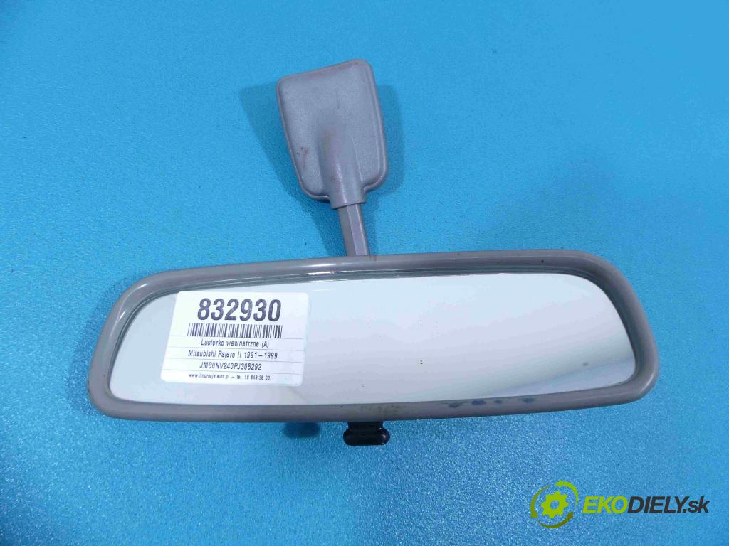 Mitsubishi Pajero II 1991-1999 2.5 TD 101 hp manual 74 kW 2477 cm3  zpětné zrcátko vnitřní  (Světla vnitřní)
