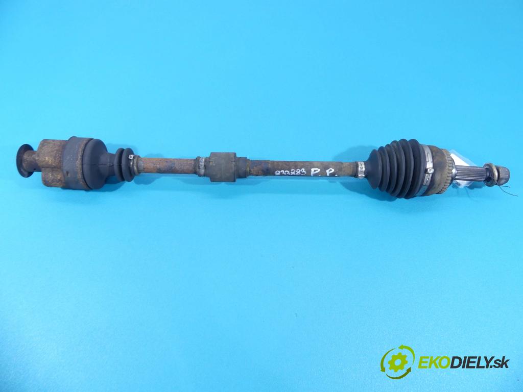 Mitsubishi Carisma 1.6 16V 90 HP manual 66 kW 1597 cm3  Poloos pravá  (Poloosy)