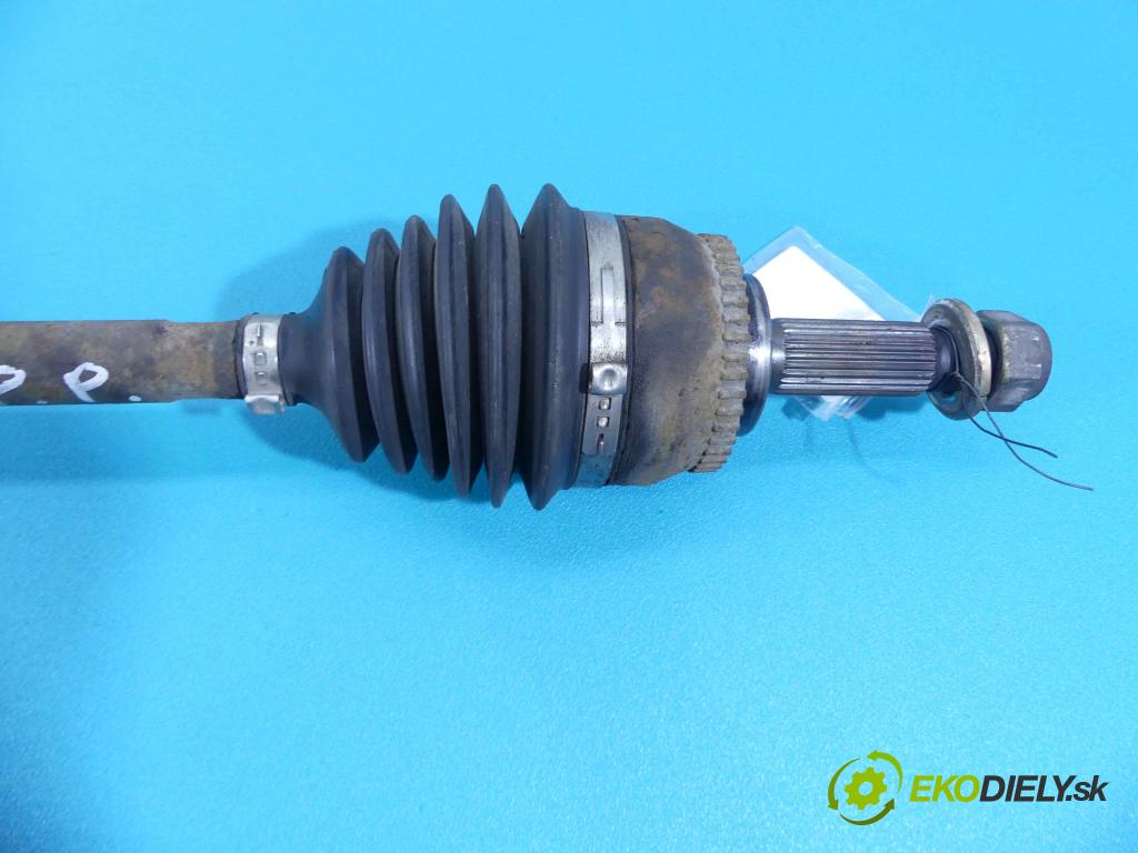 Mitsubishi Carisma 1.6 16V 90 HP manual 66 kW 1597 cm3  Poloos pravá  (Poloosy)