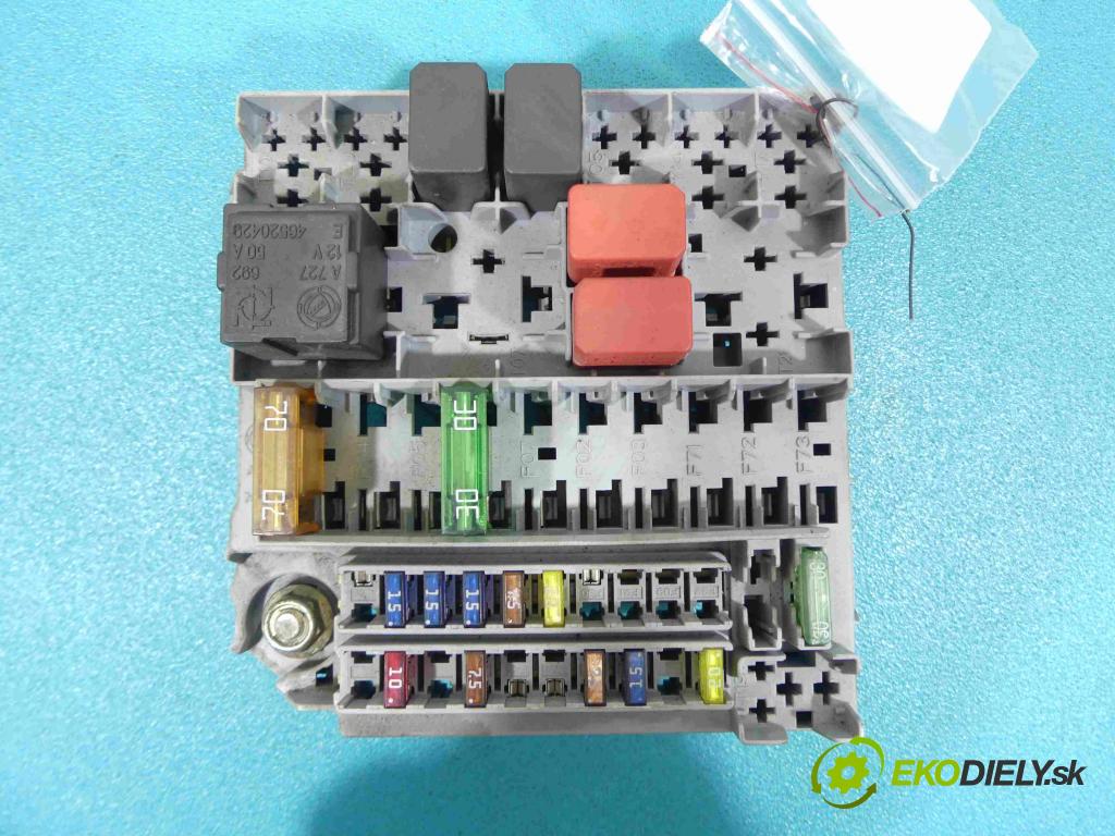 Fiat Panda II 2003-2012 1.1 8v 54 hp manual 40 kW 1108 cm3 5- skříňka pojistková 46841645 (Pojistkové skříňky)