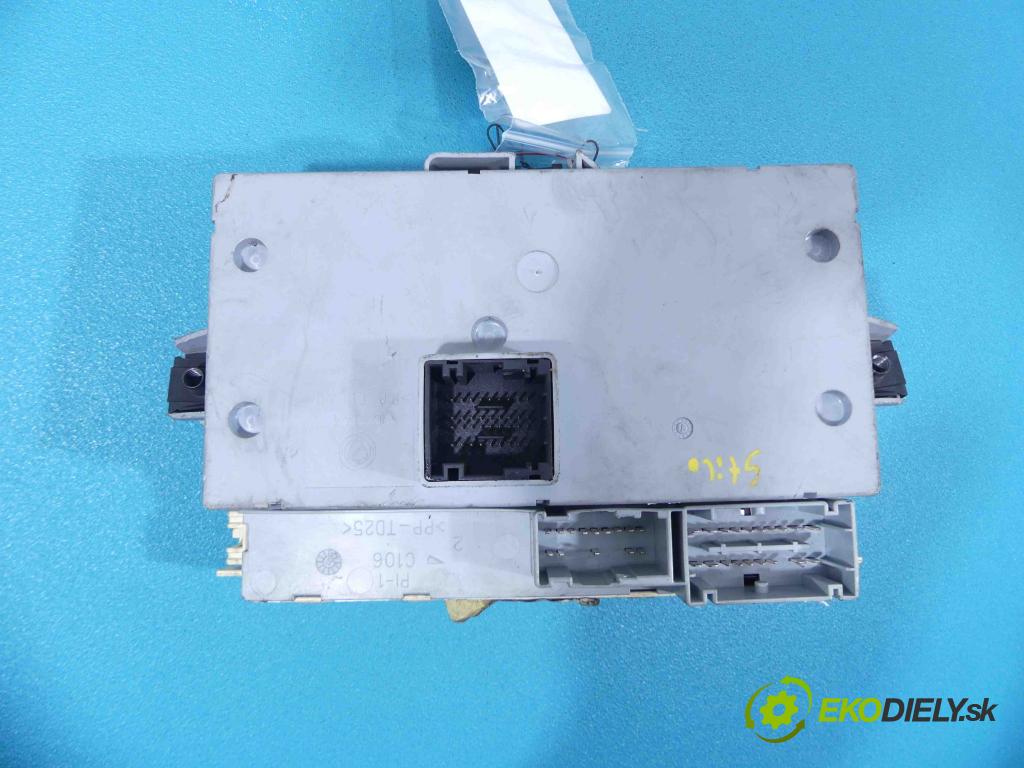 Fiat Stilo 1.6 16V 103 HP manual 76 kW 1596 cm3 Modul Riadiaca jednotka 46797600 (Ostatné)