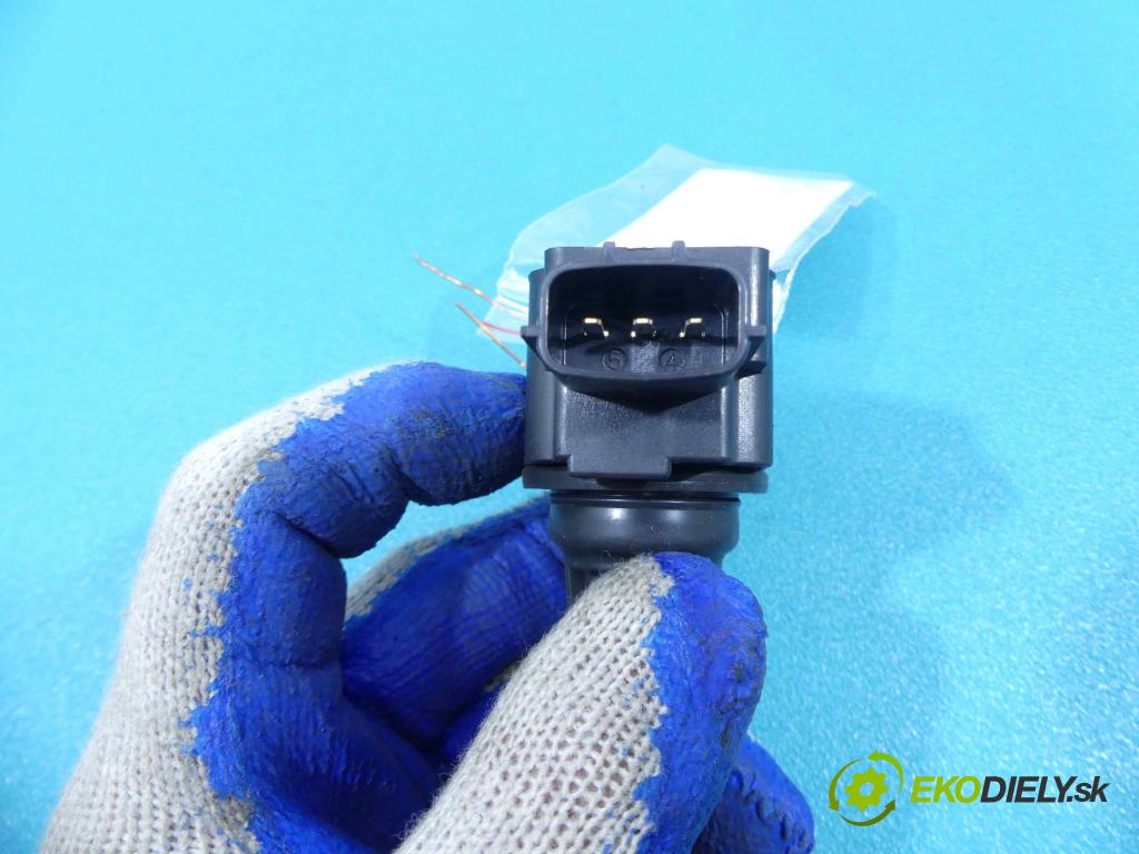 Mazda 2 II 2007-2014 1.5 16V - 102 HP automatic 75 kW 1498 cm3  Cievka zapaľovacia ZJ2018100 (Zapaľovacie cievky, moduly)