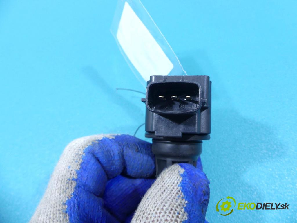 Mazda 2 II 2007-2014 1.5 16V - 102 HP automatic 75 kW 1498 cm3  Cievka zapaľovacia ZJ2018100 (Zapaľovacie cievky, moduly)