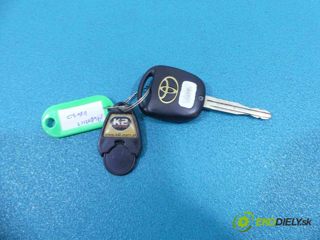 Toyota Avensis Verso 2.0 D4D 116 HP manual 85 kW 1995 cm3  Jednotka riadiaca 89661-44300