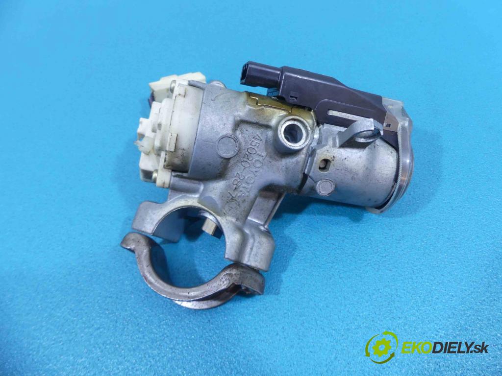 Toyota Avensis Verso 2.0 D4D 116 HP manual 85 kW 1995 cm3  Jednotka riadiaca 89661-44300