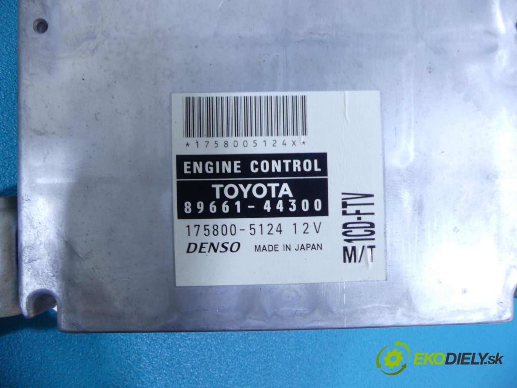 Toyota Avensis Verso 2.0 D4D 116 HP manual 85 kW 1995 cm3  Jednotka riadiaca 89661-44300