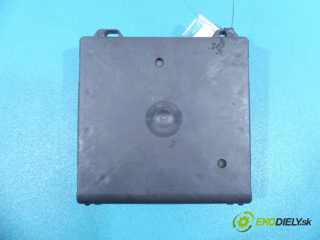 Seat Ibiza III 6L 2002-2008 1.2 12V 64 HP manual 47 kW 1198 cm3  Modul Riadiaca jednotka 6Q1937049C (Ostatné)