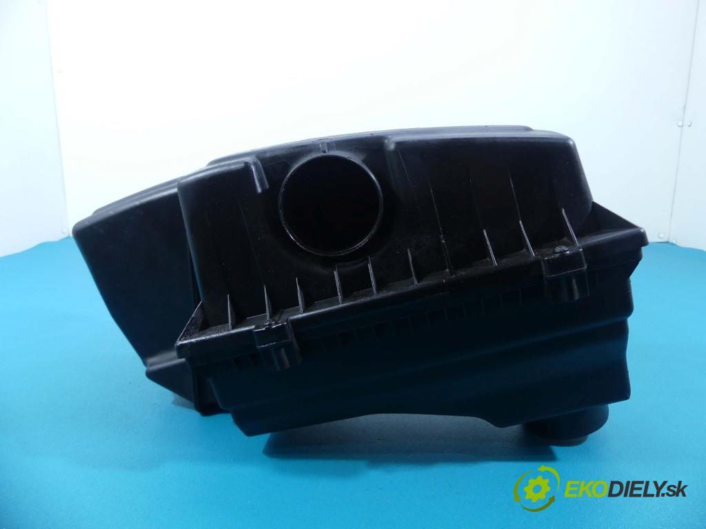 Peugeot 406 2.0 16V (rfr) 135 hp manual 99 kW 1997 cm3  obal filtra vzduchu 9630848180 (Kryty filtrů)