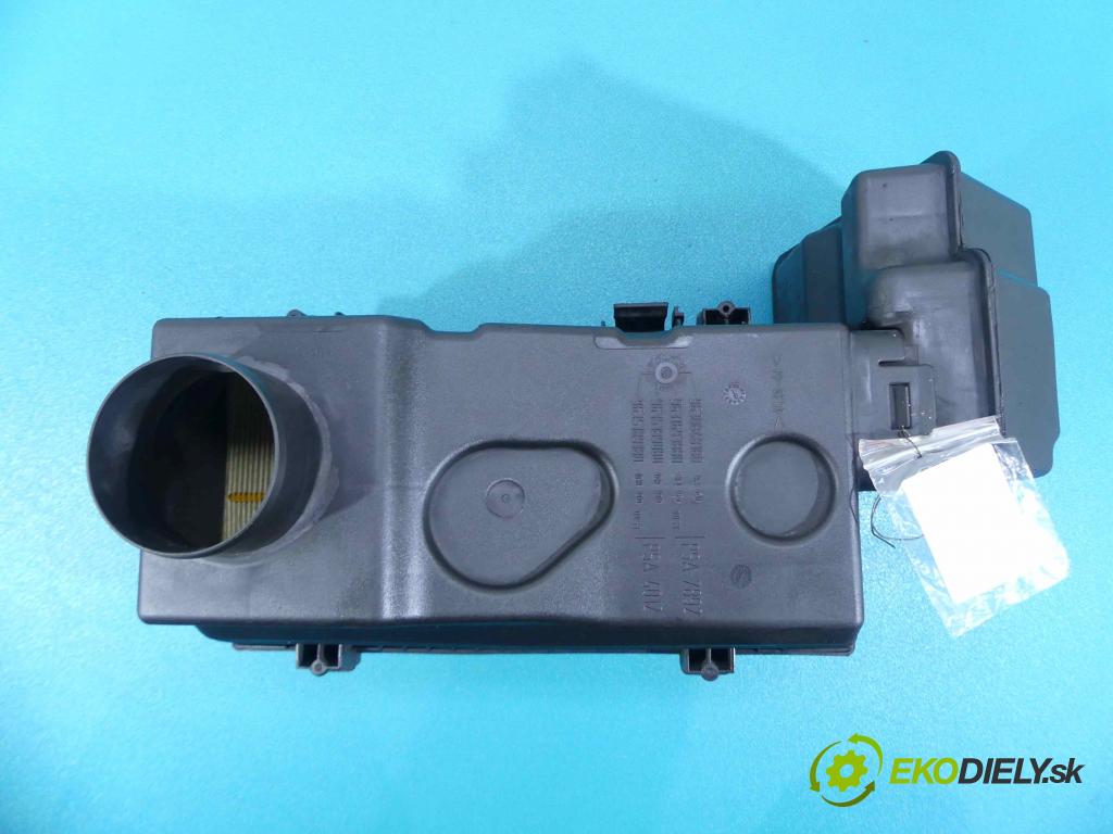 Peugeot 406 2.0 16V (rfr) 135 hp manual 99 kW 1997 cm3  obal filtra vzduchu 9630848180 (Kryty filtrů)