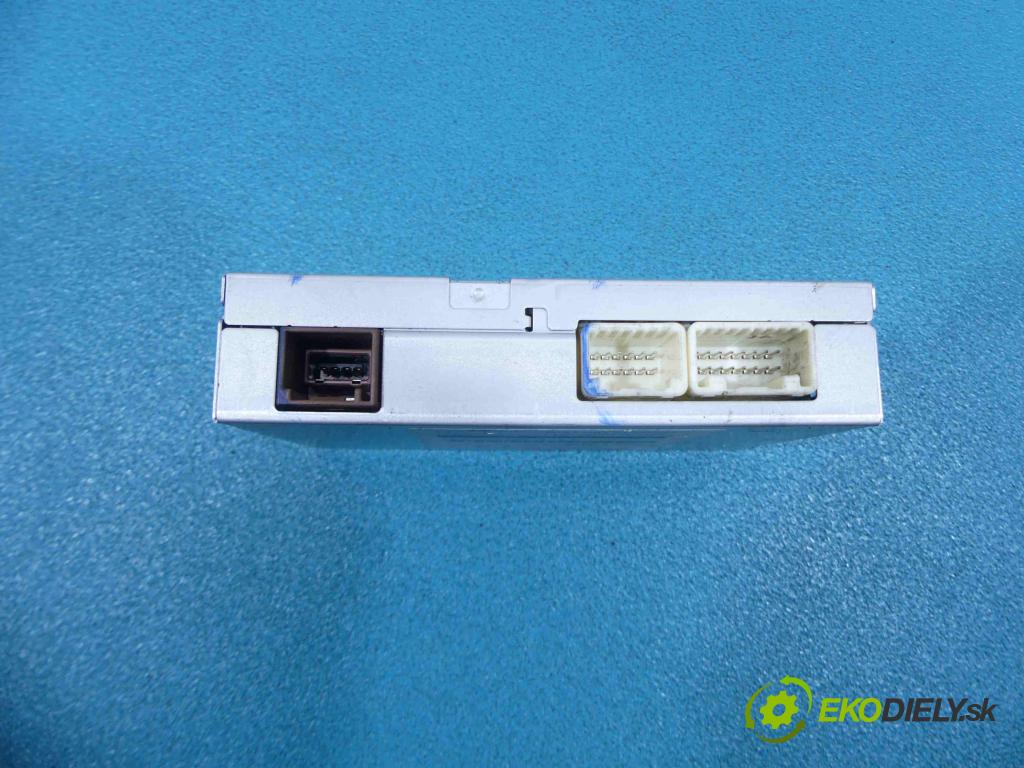 Toyota Corolla E15 2007-2014 1.4 D4D 90 HP manual 66 kW 1364 cm3  Modul Riadiaca jednotka 861A0-02030 (Ostatné)