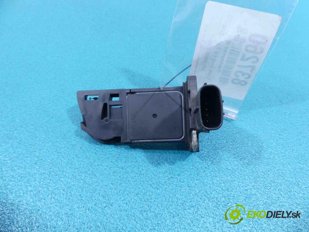 Toyota Corolla E15 2007-2014 1.4 D4D 90 hp manual 66 kW 1364 cm3  váha vzduchu 22204-26010 (Váhy vzduchu)