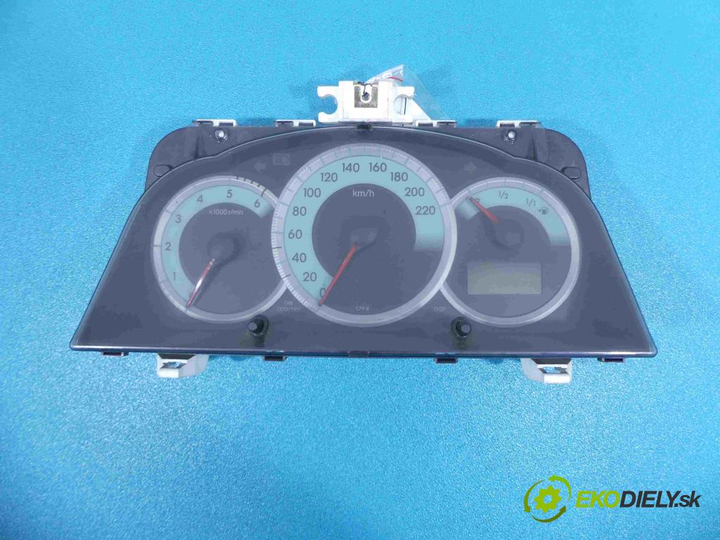 Toyota Corolla Verso II 2004-2009 2.0 D4D 116 hp manual 85 kW 1995 cm3  prístrojovka 83800-0F060K (Přístrojové desky, displeje)