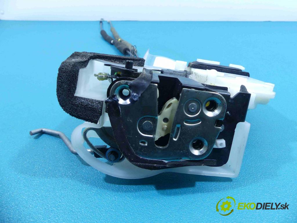 Mazda CX-9 2006-2015 3.7 V6 automatic 204 kW 3726 cm3  zámok zadní část levý