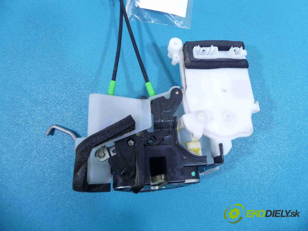 Mazda CX-9 2006-2015 3.7 V6 automatic 204 kW 3726 cm3  zámok zadní část levý