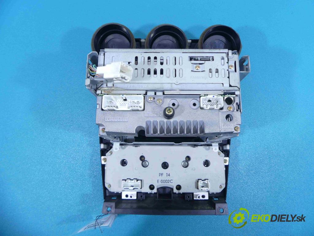 Mazda 6 I 2002-2007 2.0 16V - 147 HP manual 108 kW 1999 cm3  RADIO  (Audio zariadenia)
