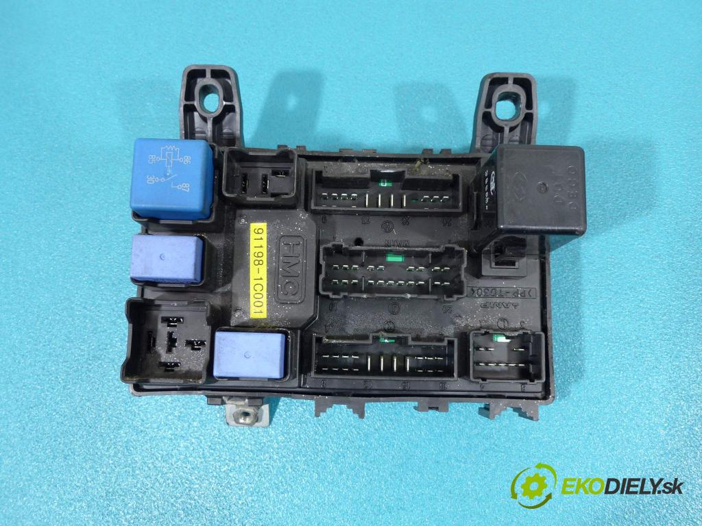 Hyundai Getz 1.1 12V - 63 HP manual 46 kW 1086 cm3  Jednotka riadiaca 9030930266F