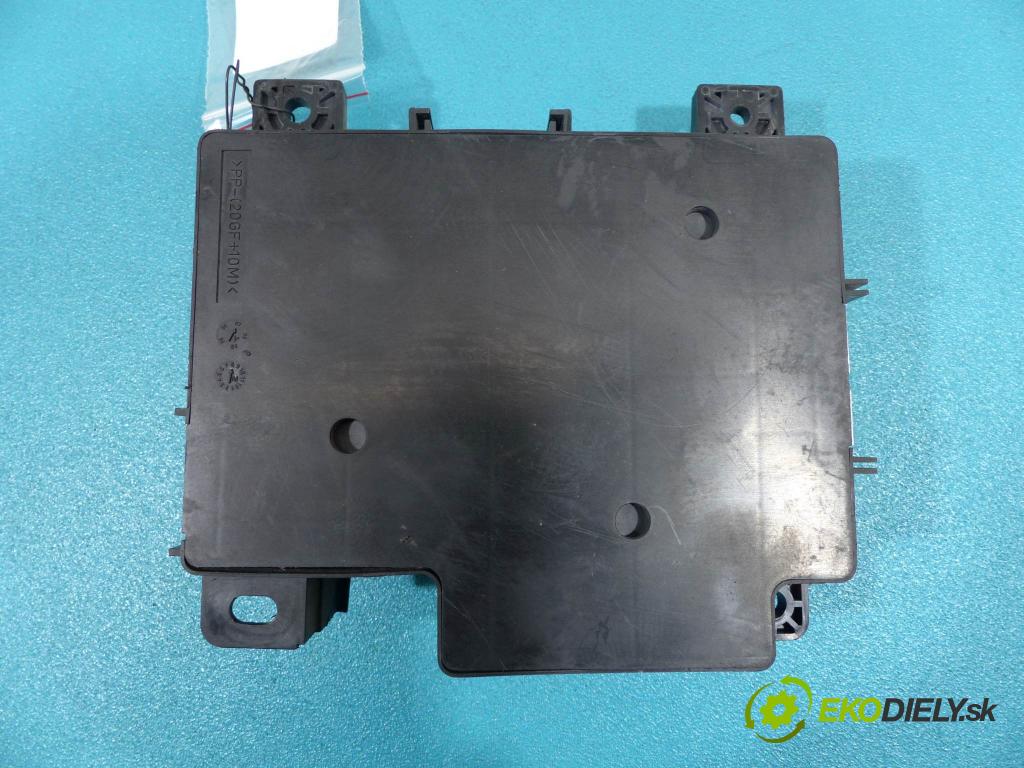 Mitsubishi Outlander II 2006-2013 2.0 140 HP manual 103 kW 1968 cm3  Modul Riadiaca jednotka 8637A318 (Ostatné)