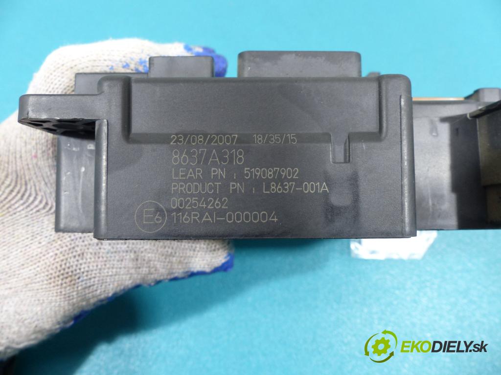 Mitsubishi Outlander II 2006-2013 2.0 140 HP manual 103 kW 1968 cm3  Modul Riadiaca jednotka 8637A318 (Ostatné)