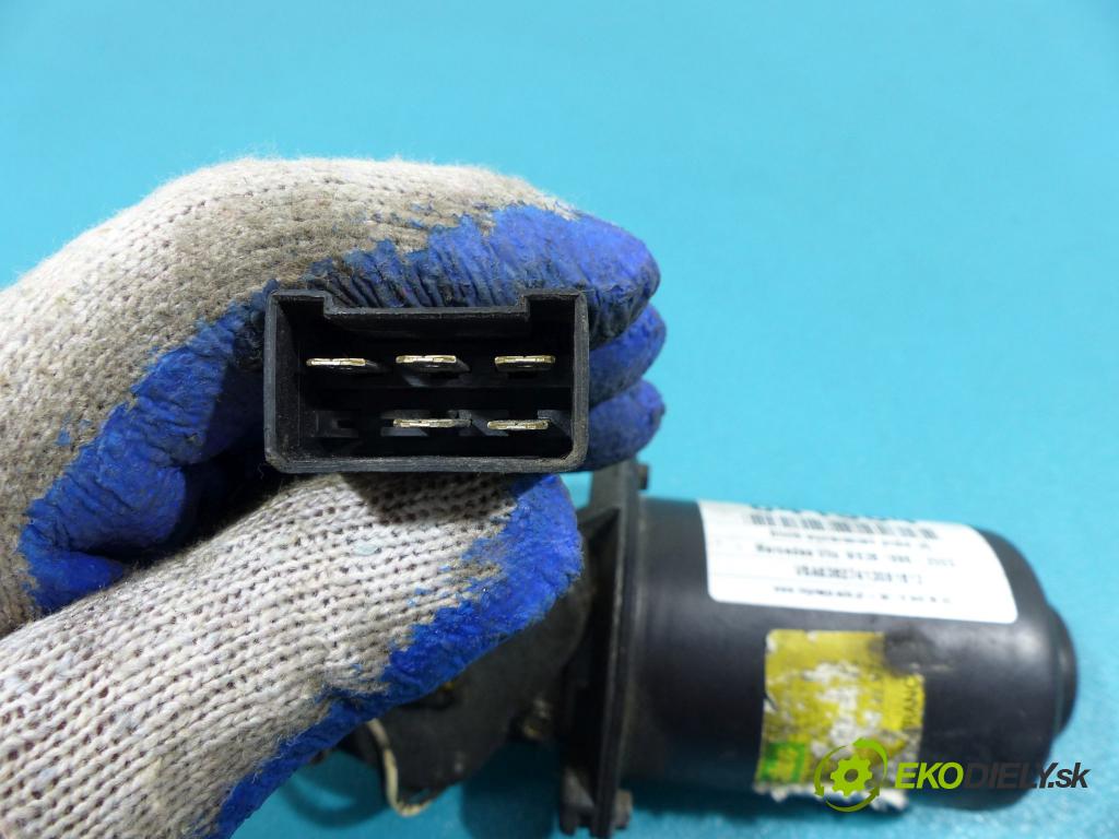 Mercedes Vito W638 1996-2003 2.3 TD 98 hp manual 72 kW 2299 cm3  motor stěračů přední část