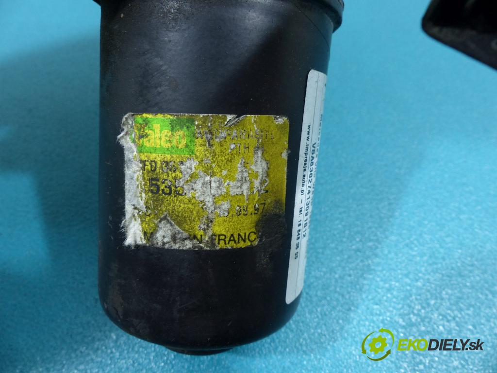 Mercedes Vito W638 1996-2003 2.3 TD 98 hp manual 72 kW 2299 cm3  motor stěračů přední část