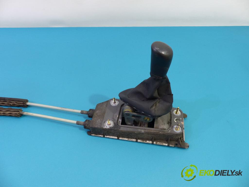 Skoda Fabia I 1999-2007 1.9 SDI 64 HP manual 47 kW 1896 cm3  Kulisa - -  (Rýchlostné páky / kulisy)