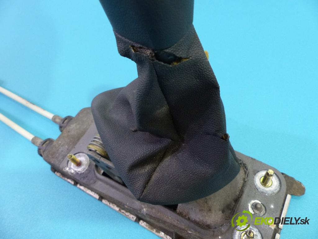 Skoda Fabia I 1999-2007 1.9 SDI 64 HP manual 47 kW 1896 cm3  Kulisa - -  (Rýchlostné páky / kulisy)